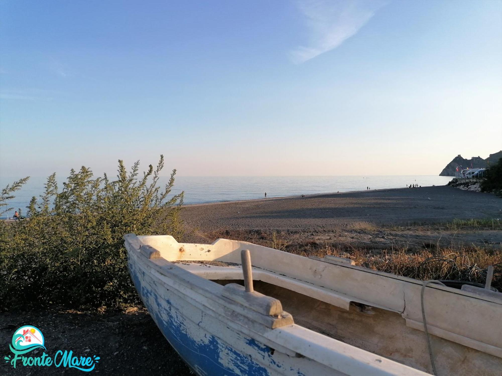 הוילה סנטה תרזה די ריבה Casa Fronte Mare מראה חיצוני תמונה