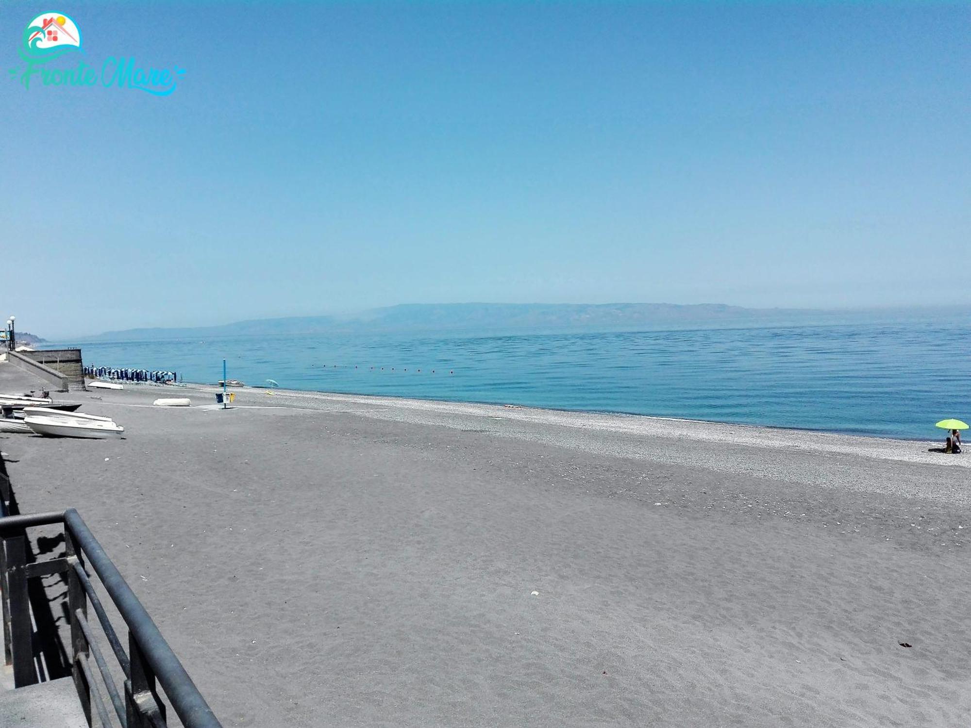 הוילה סנטה תרזה די ריבה Casa Fronte Mare מראה חיצוני תמונה