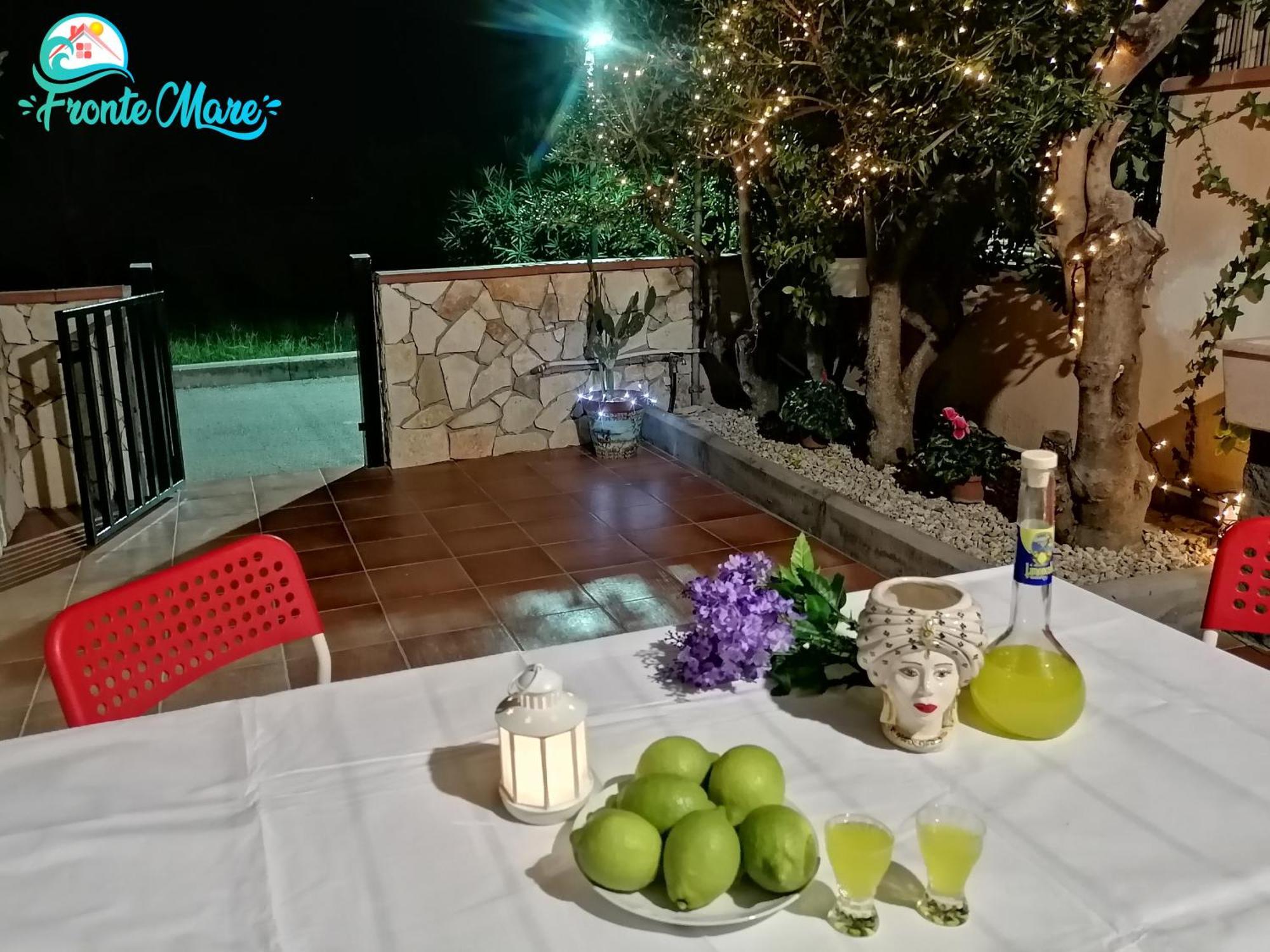 הוילה סנטה תרזה די ריבה Casa Fronte Mare מראה חיצוני תמונה